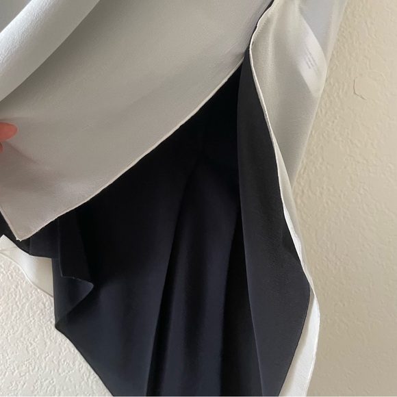 Eileen Fisher Reversible Silk Crepe de Chine Asymmetric Top - Picture 8 of 8